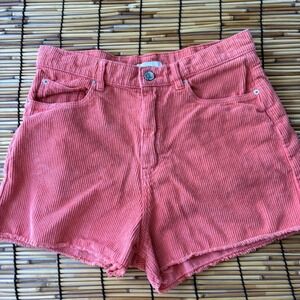 BDG Urban Outfitters Pink Corduroy High Waisted Frayed Hem Shorts Size‎ 28